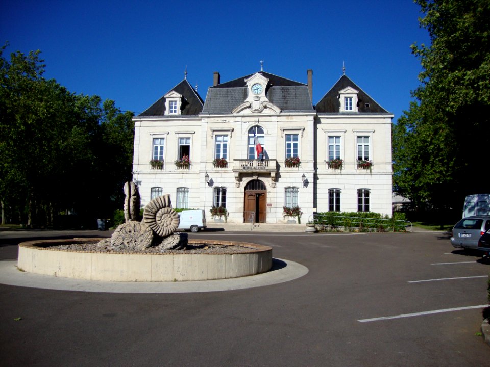 Nolay (Côte-d'Or, Fr) mairie