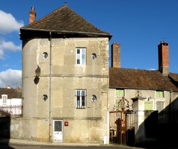 Nolay Maison Carnot 2