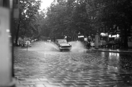Noodweer, de Ceintuurbaan stond voor een groot deel blank, Bestanddeelnr 914-2721