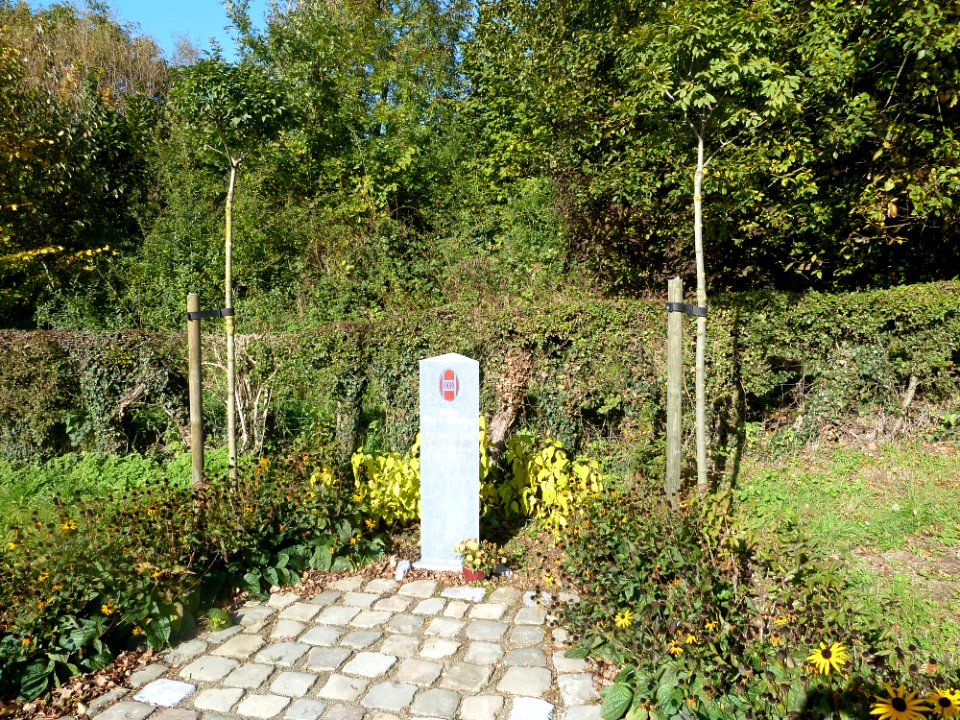 Noorbeek-Herdenkingssteen Bovenstraat