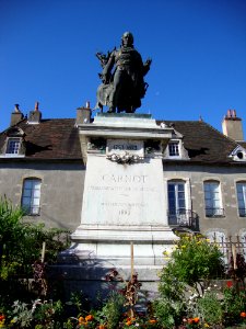 Nolay (Côte d'Or, Fr) statue Carnot