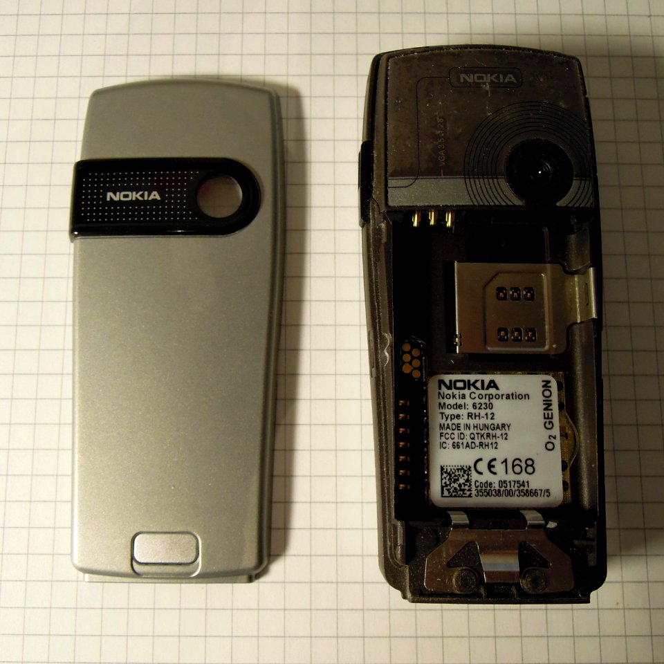 Nokia 6230 -aside- Backcover and Deviceback