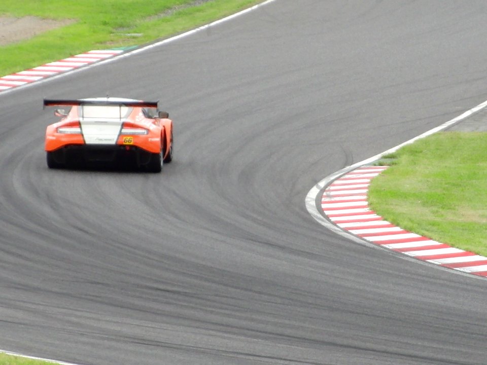 No.66 triple a Vantage GT3 at 2012 Pokka 1000km (3)
