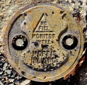 No Fill Monitoring Well, Morris Industries Inc - Arlington, MA - DSC03012