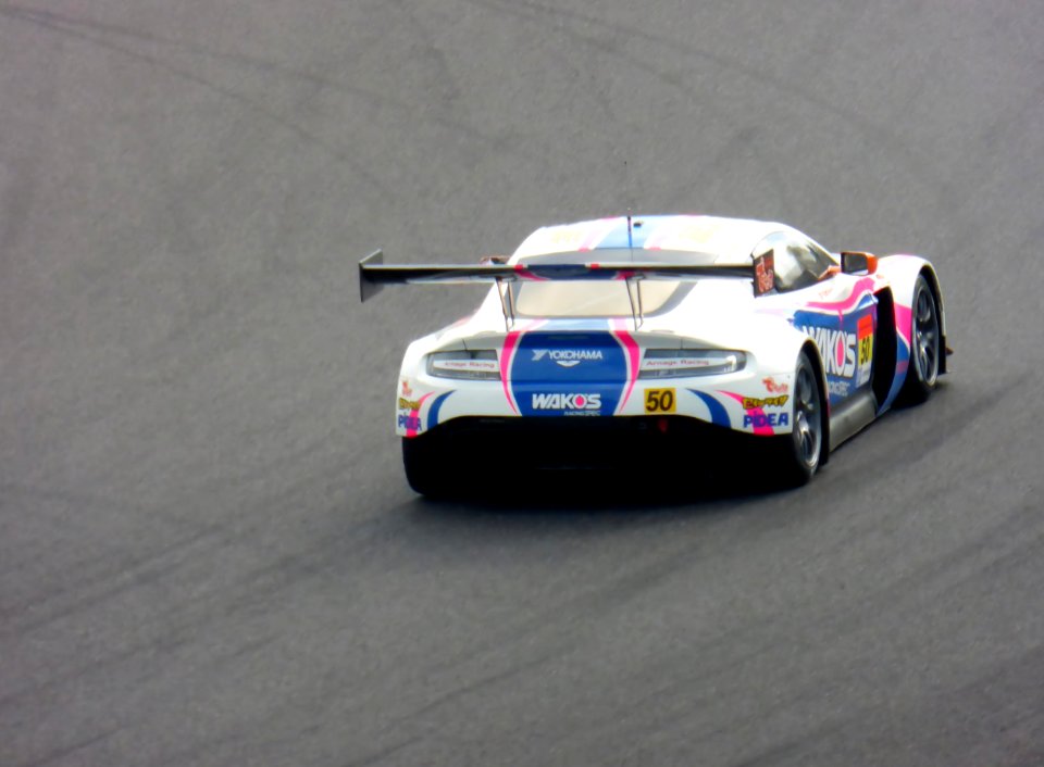 No.50 WAKO'S Exe Aston Martin at 2014 pokka sapporo 1000km (8)