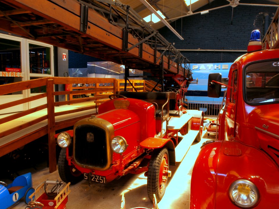 No 4 Auto Echelle G. Albert