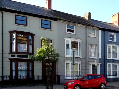 No.37 North Parade