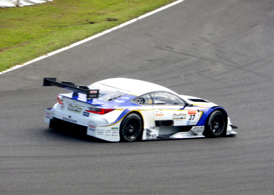 No.37 KeePer TOM'S RC F at 2014 pokka sapporo 1000km (8)