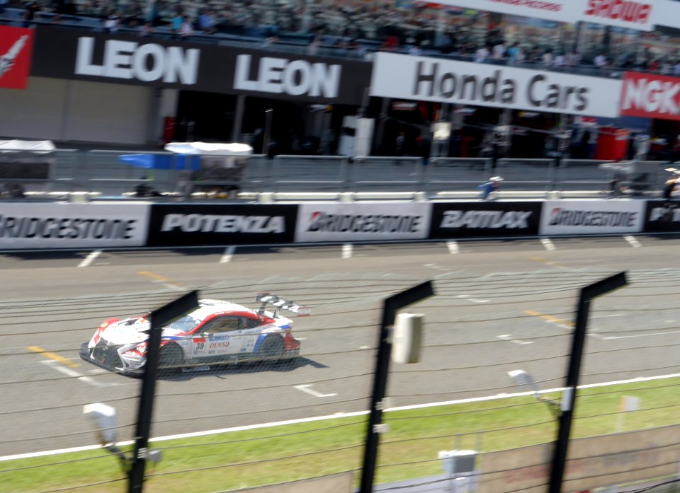 No.39 DENSO KOBELCO SARD RC F at 2014 pokka sapporo 1000km (16)