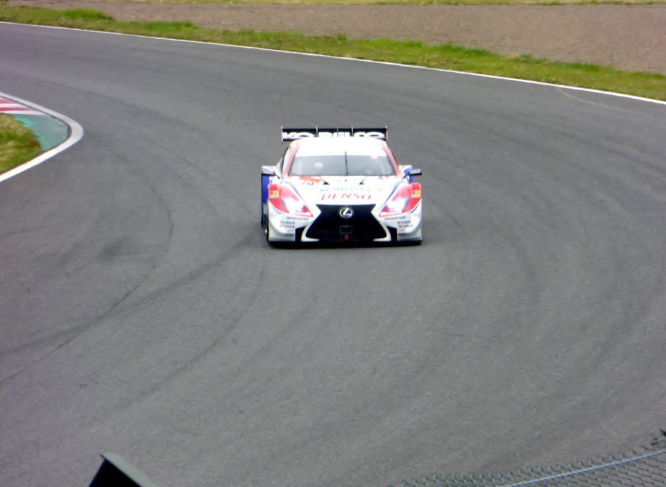 No.39 DENSO KOBELCO SARD RC F at 2014 SUPER GT SUZUKA TEST (1)