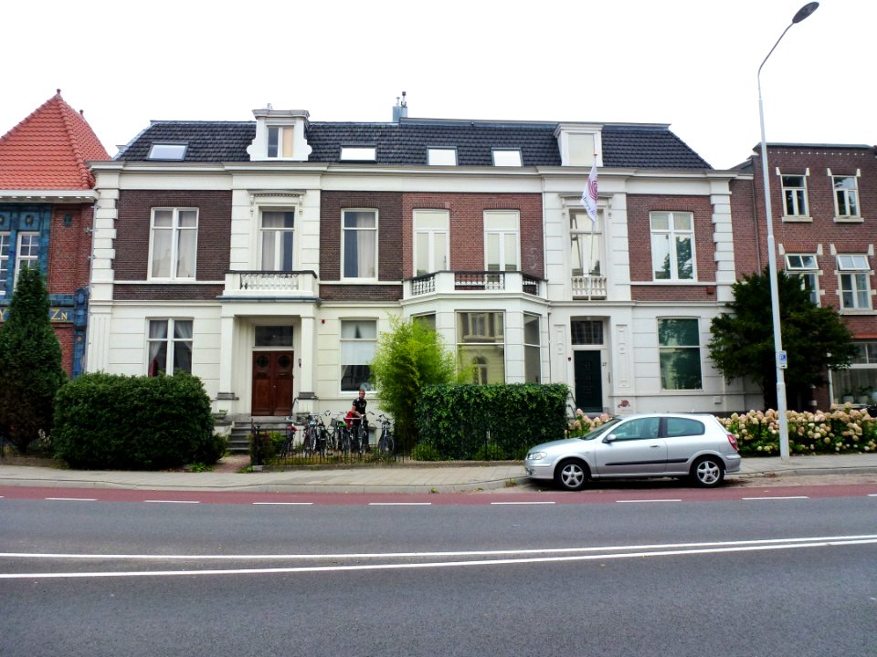 Nijmegen Berg en Dalseweg 25-27