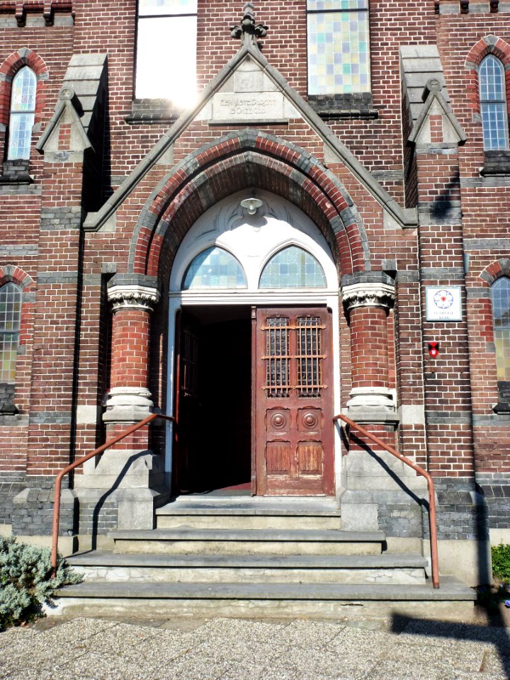 Nijmegen Lutherse kerk Prins Hendrikstraat 79 entree