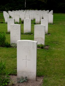 Nijmegen militaire begraafplaats Jonkerbosch, ook onbekende soldaten