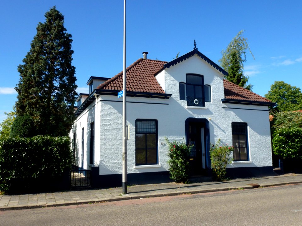 Nijmegen 0268 4195 woonhuis Dennenstraat 111