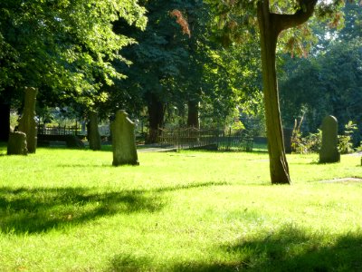 Nijmegen, Prins Bernhardstraat 16, Begraafplaats Stenenkruis (04)