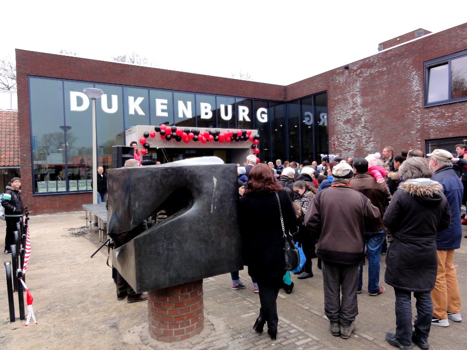 Nijmegen, opening wijkcentrum Dukenburg na renovatie 07