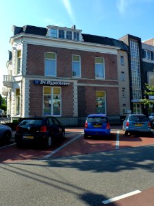 Nijmegen - St.Caniusiussingel 36a-36b - gevel Van der Brugghenstraat 1