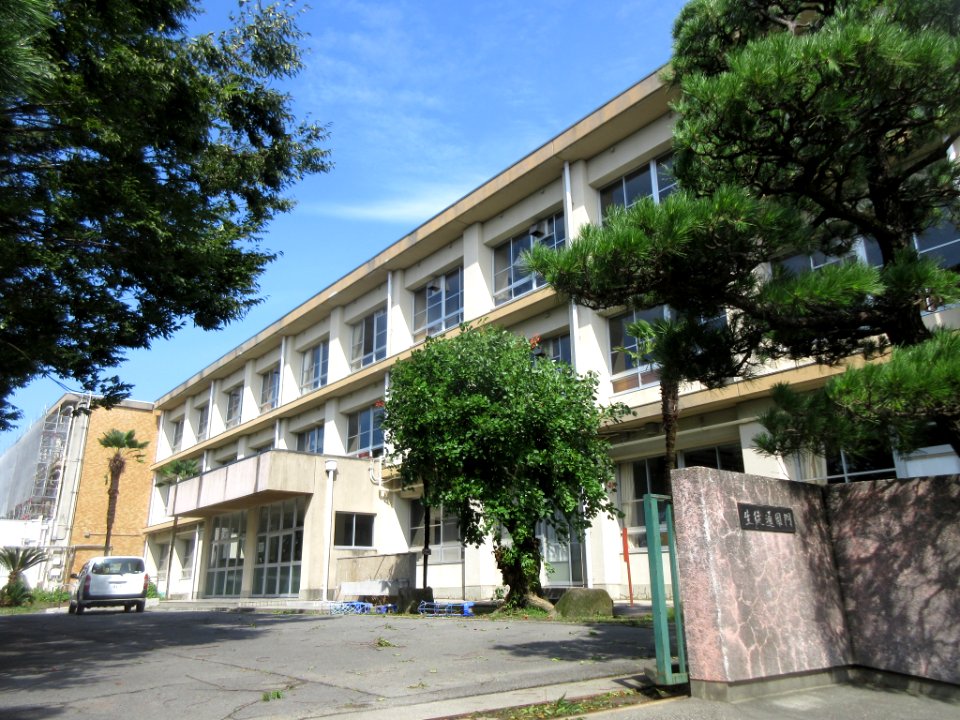 Nishio-City-Tsurushiro-Elementary-School-1