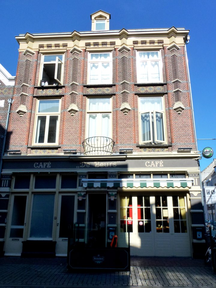 Nijmegen Lange Hezelstraat 94-96