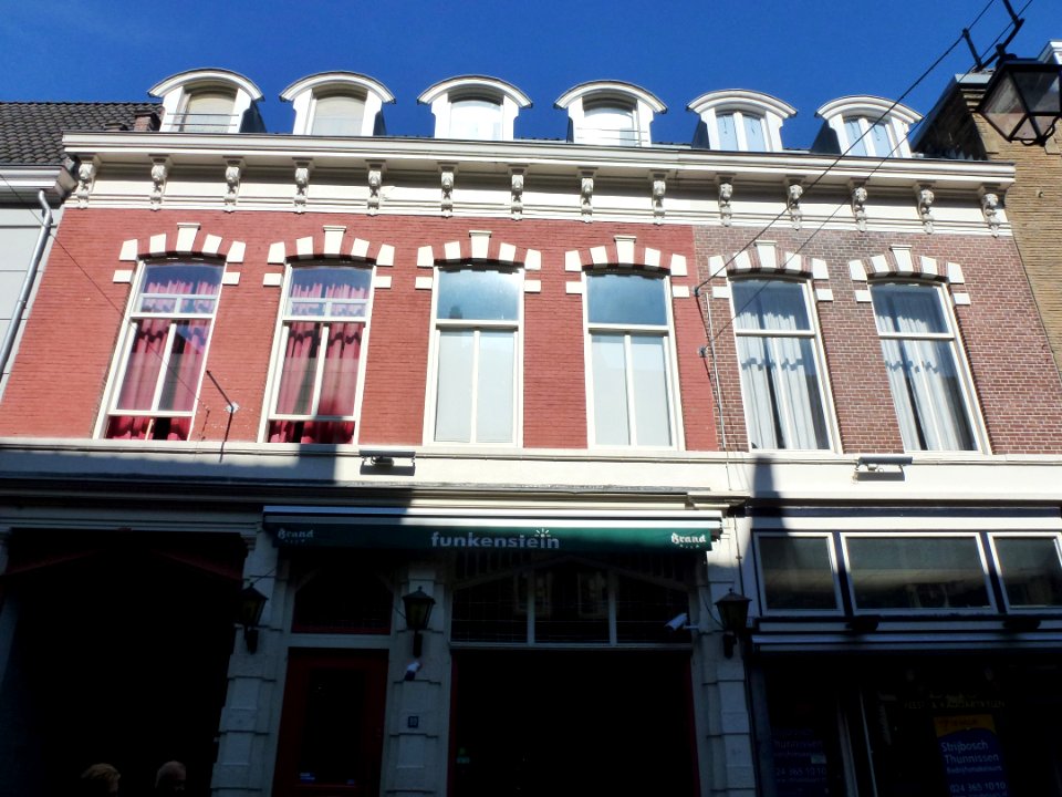 Nijmegen Lange Hezelstraat 78-80 voorgevel