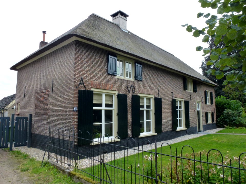 Nijmegen Kerkstraat 115 boerderij (samen met 121)