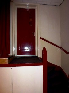 Nijmegen Heyendaalseweg 239 Roomsch Leven, podiumtrap en -deur
