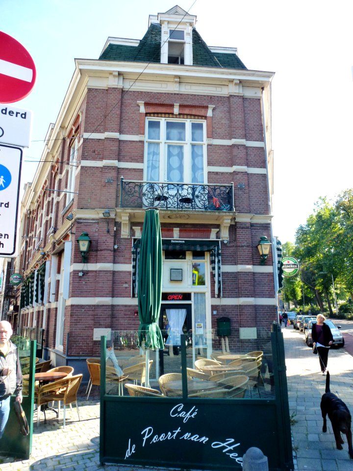 Nijmegen Lange Hezelstraat 105-107 hoek Parkweg 128