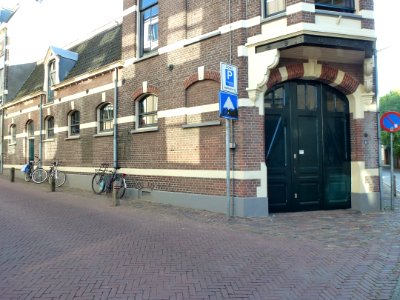 Nijmegen Begijnenstraat 46-48 zijde Lange Brouwerstraat 2