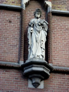 Nijmegen Kolpinghuis St.Jozefbeeld op achtergevel v.Berchenstraat