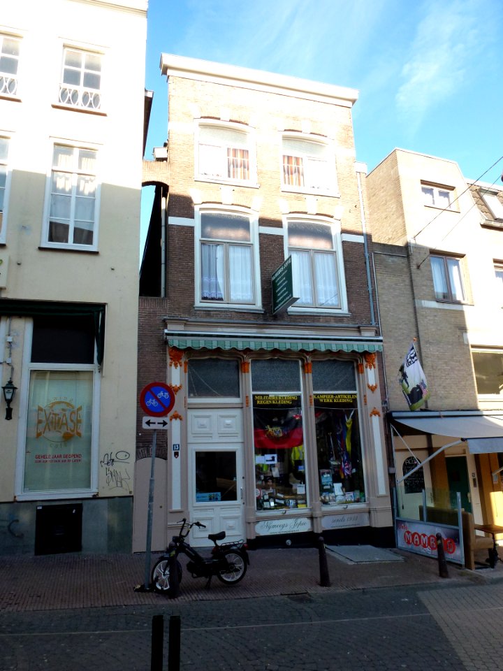 Nijmegen Grotestraat 13