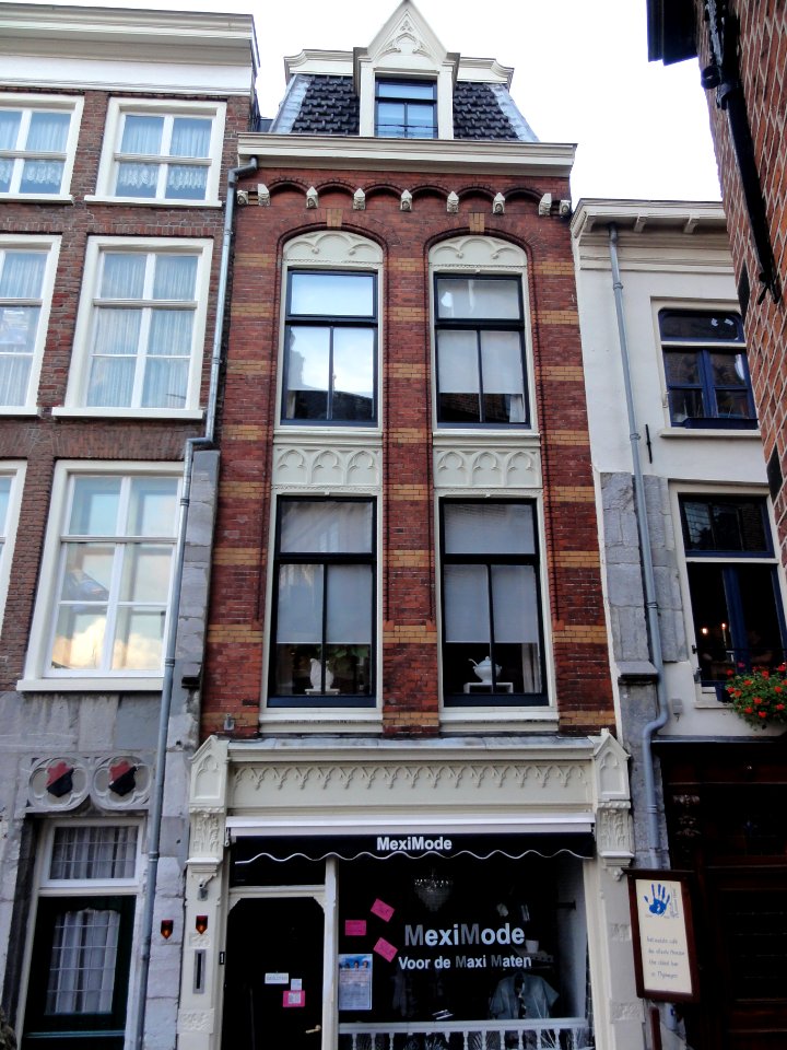 Nijmegen Rijksmonument 31114 Achter de Hoofdwacht 1
