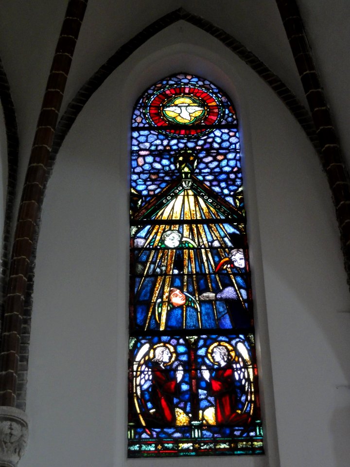 Nijmegen, Antonius van Padua kerk, raam 08