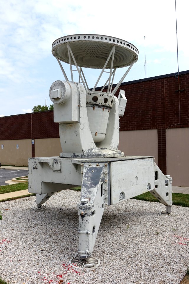 NIKE AJAX Anti-Aircraft Missile Radar, 1950s - National Electronics Museum - DSC00638