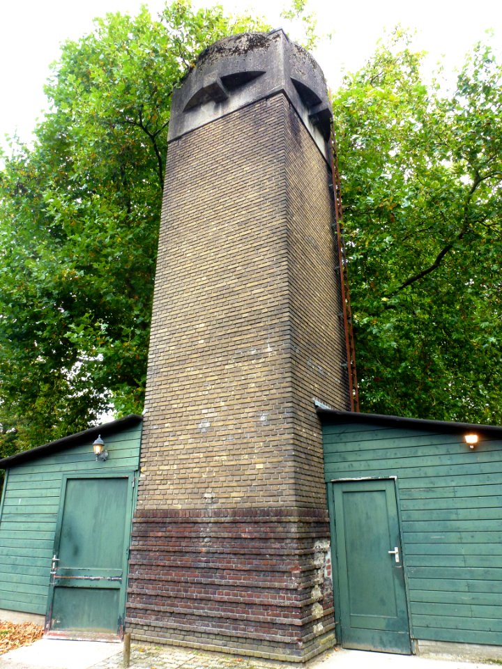 Nijmegen Goffertpark, de watertoren (bij Goffertweg 17) (02)