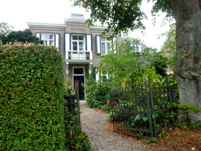 Nijmegen Bredestraat 158 landhuis