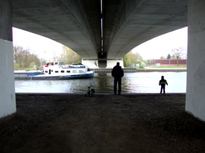 Nijmegen Dukenburg, onder de Hatertse brug