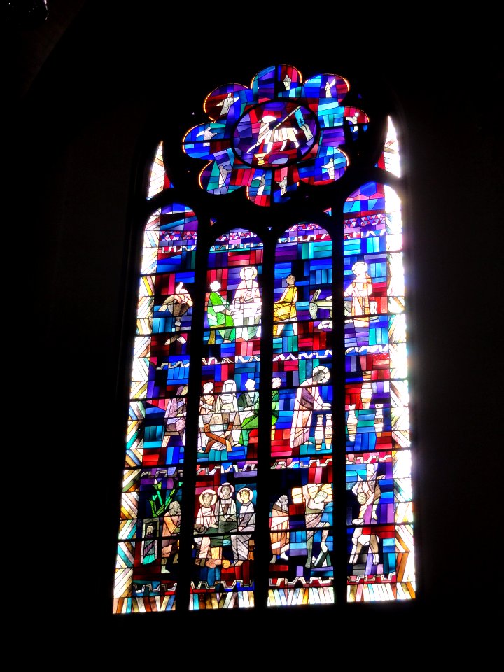 Nijmegen, Antonius van Padua kerk, raam 15
