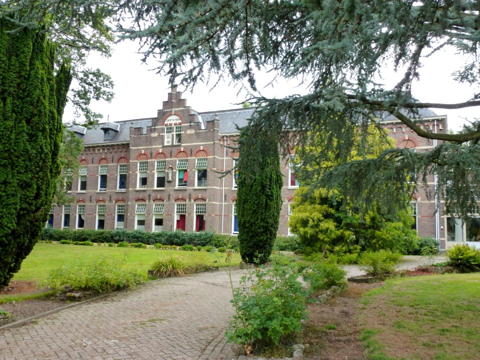 Nijmegen Bredestraat 170 Sancta Maria voorgevel