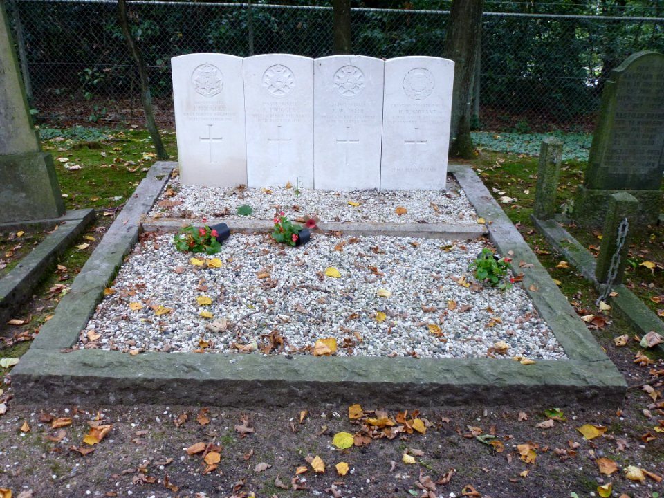 Nijmegen begraafplaats Rustoord, oorlogsgraven CWGC