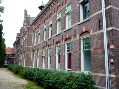 Nijmegen Bredestraat 170 Sancta Maria voorgevel langszij gezien