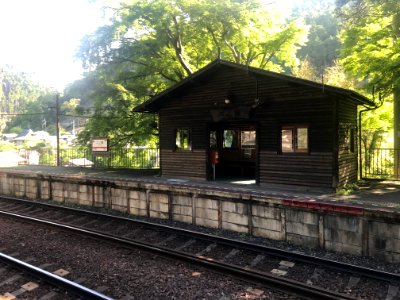 Ninose station waiting room 20200523