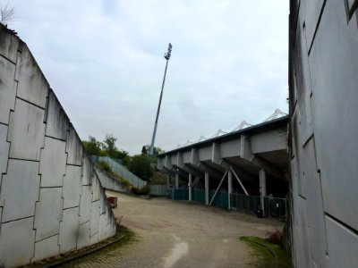 Nijmegen Goffertstadion, in de bloedkuil onder de tribunes