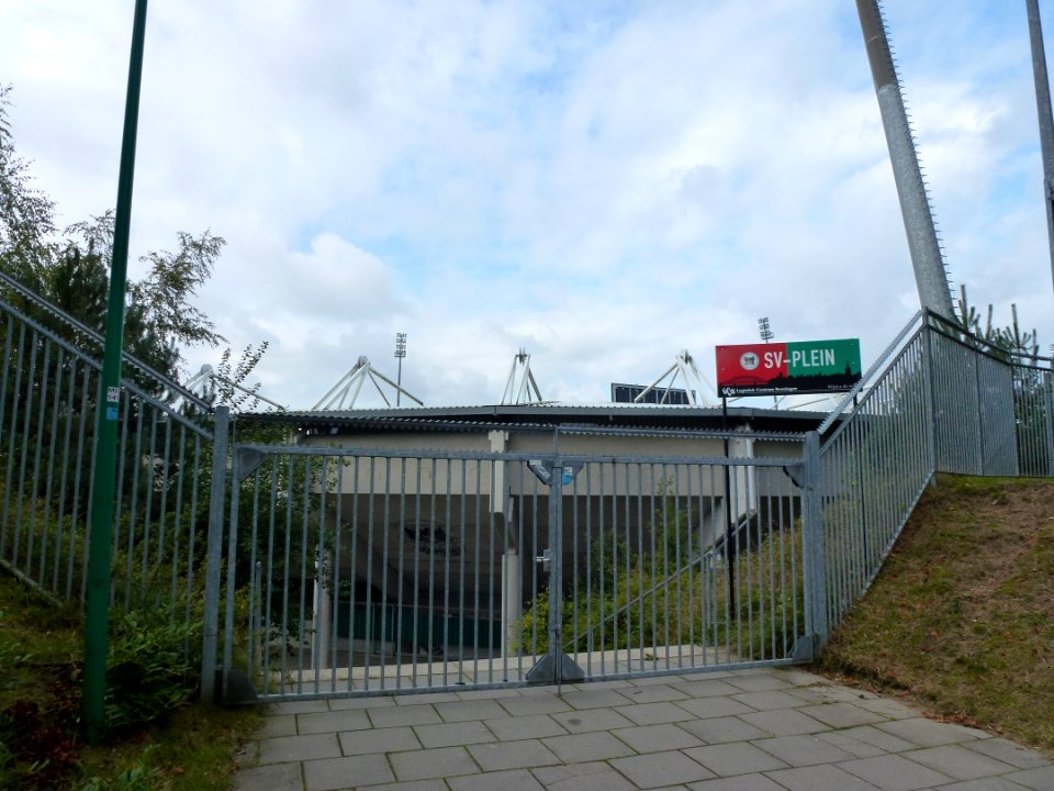 Nijmegen Goffertstadion, SVplein ingang