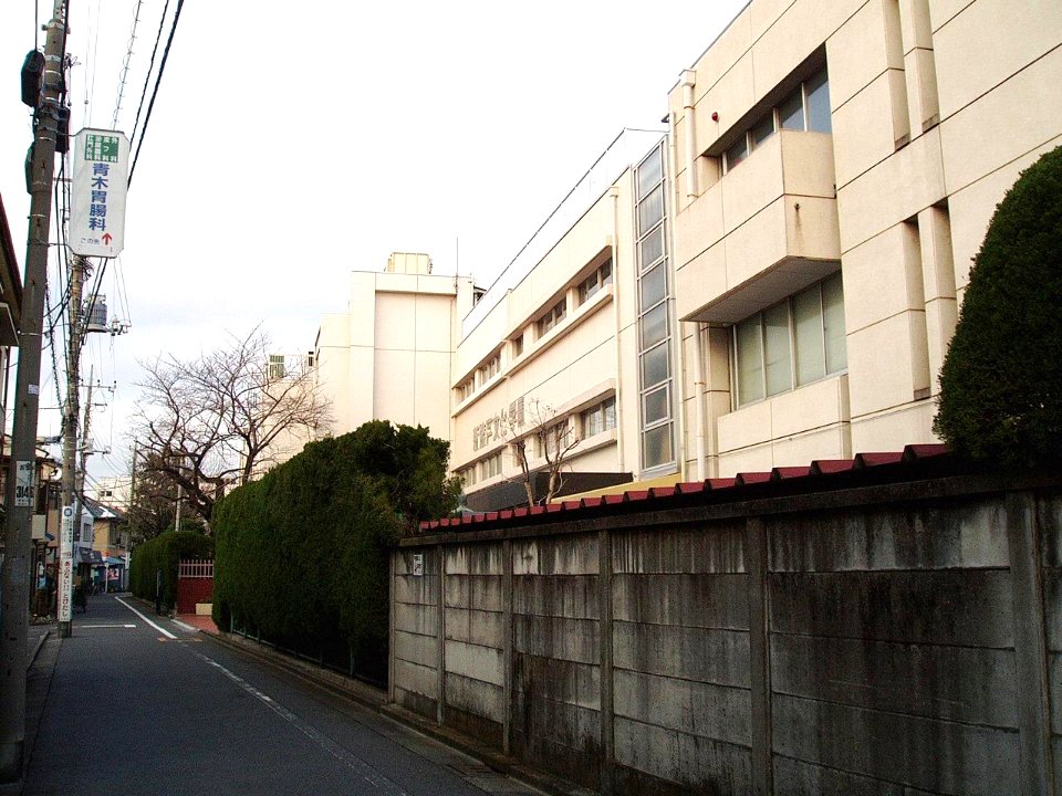 Nitobe-Bunka-Gakuen-20121223
