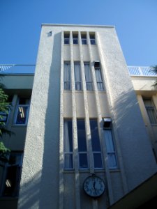 Nitobe-Bunka-College-Bldg1-2013102701