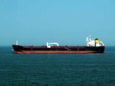 Ninae p2 leaving Port of Rotterdam, Holland 25-Jul-2006