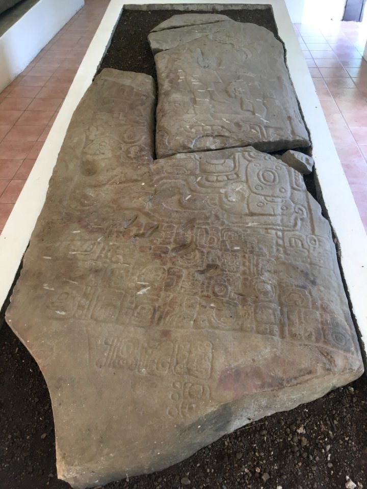 Nim Li Punit Stela 2