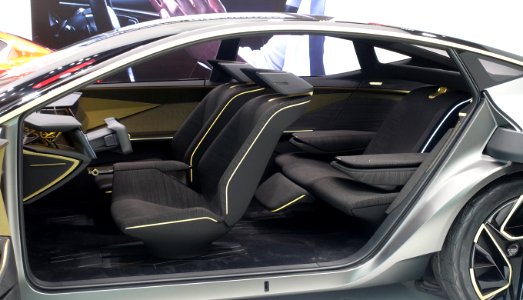 Nissan IMs interior