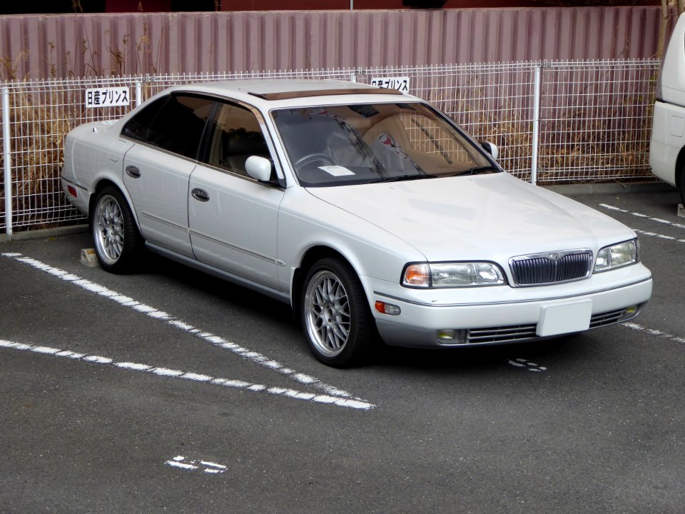 Nissan INFINITI Q45 Type V (G50) front