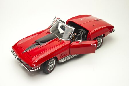 Corvet5 door on